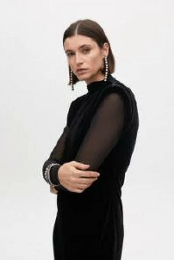 Vestido Velvet  Midi  Mangas de Tul lola casademunt